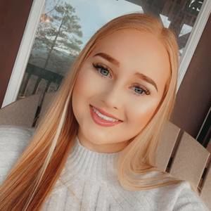 Meet your Posher, Tori